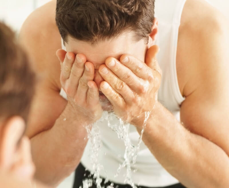 chăm sóc da mặt nam giới