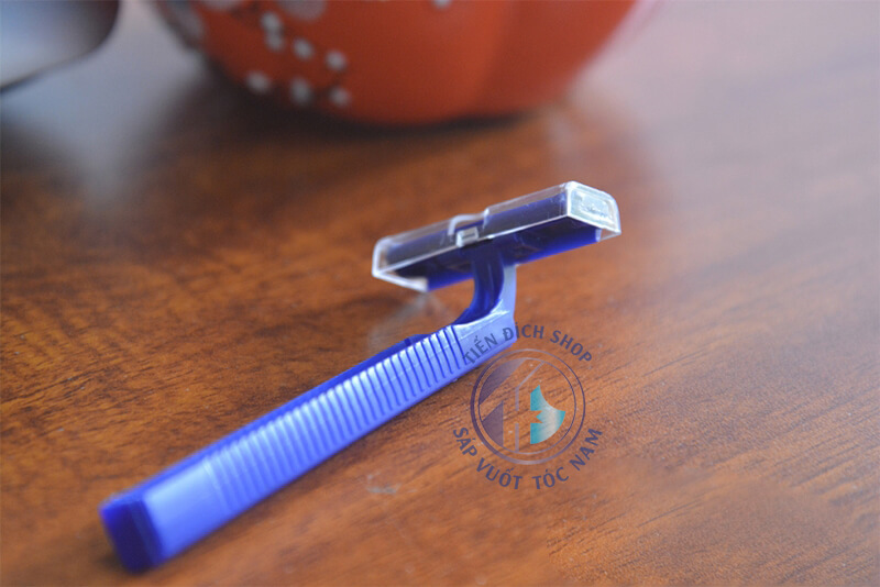 dao cạo râu 1 lần
