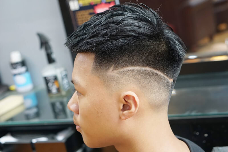 Kiểu đầu Mohican vuốt gel