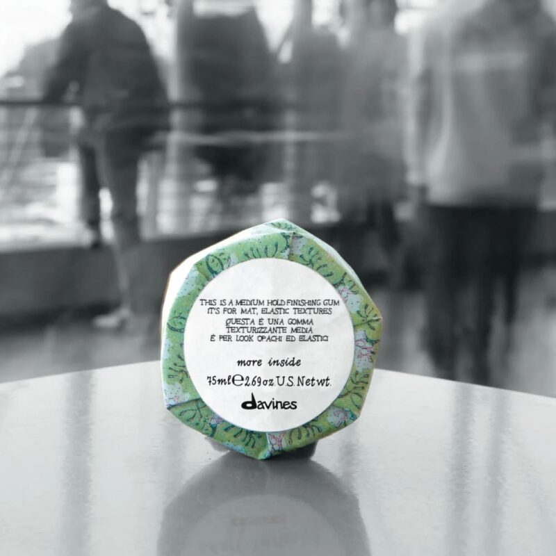 Nhà Cái Vx88 Esball không paraben Davines This is a Medium Hold Finishing Gum